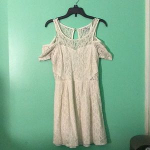 Lace cream white sweetheart off the shoulder dress